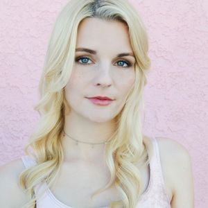 Meet your Posher, Mandy